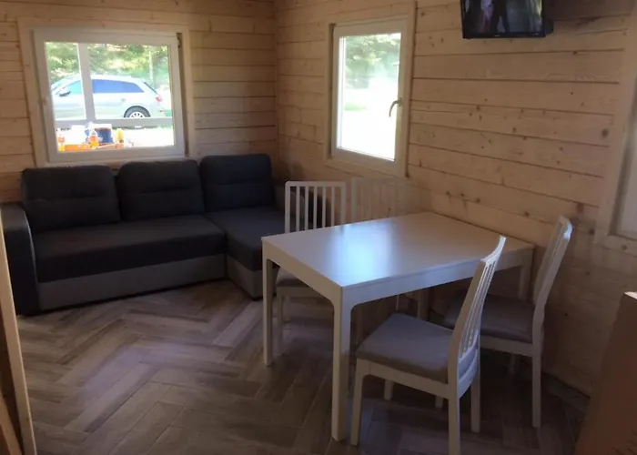 Swierkowy Zakatek База отдыха